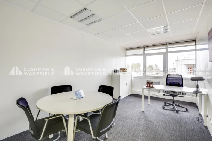 Location bureaux privés Paray-Vieille-Poste Cushman & Wakefield