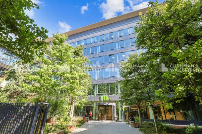 Location bureaux Saint-Denis Cushman & Wakefield