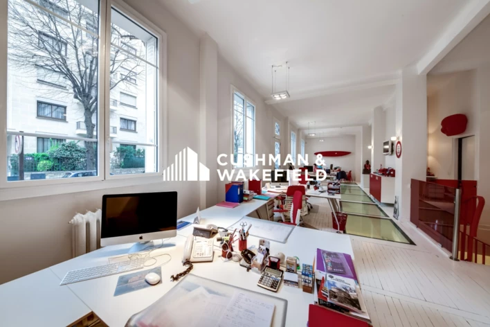 Location bureaux Neuilly-sur-Seine Cushman & Wakefield