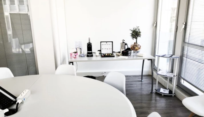 Location plateaux indépendants Paris 8 Cushman & Wakefield