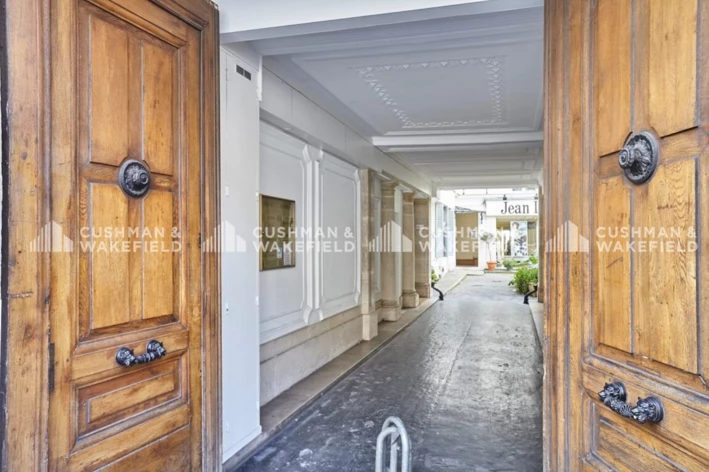 Location bureaux privés Paris 8 Cushman & Wakefield