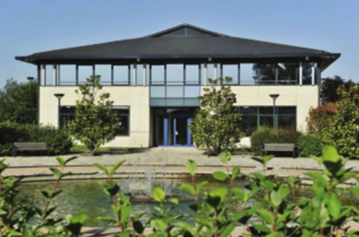 Location entrepôts / activités Trappes Cushman & Wakefield