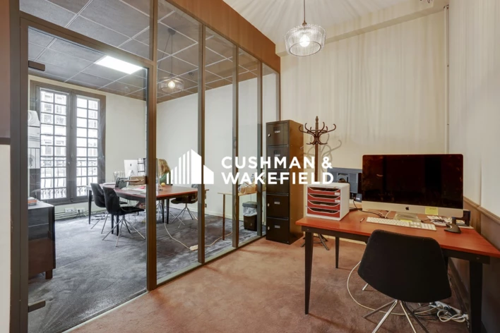 Location plateaux indépendants Paris 8 Cushman & Wakefield