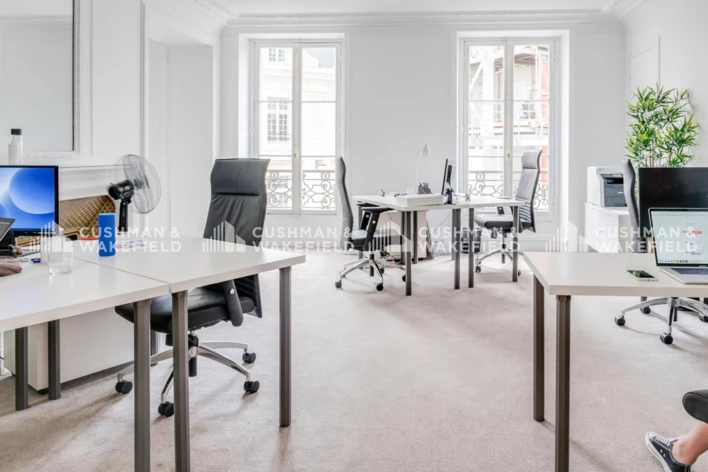 Location bureaux privés Paris 8 Cushman & Wakefield