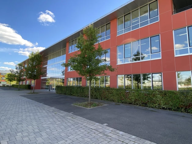 Location bureaux Voisins-le-Bretonneux Cushman & Wakefield