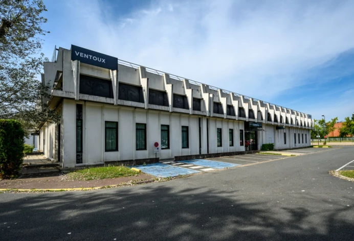 Location entrepôts / activités Courcouronnes Cushman & Wakefield
