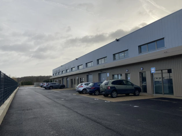 Achat entrepôts / activités Marolles-en-Hurepoix Cushman & Wakefield