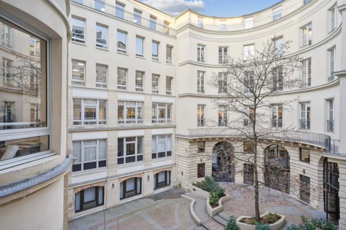 Location plateaux indépendants Paris 2 Cushman & Wakefield