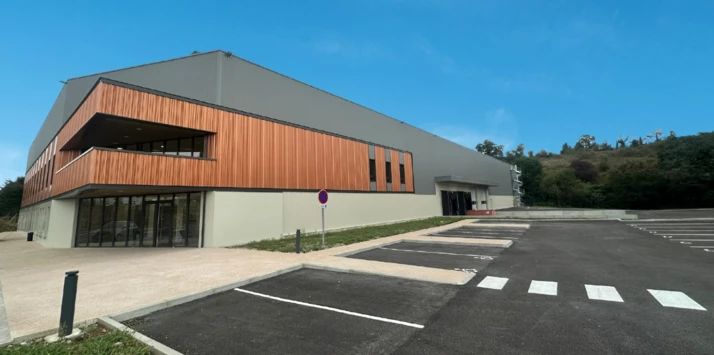 Location entrepôts / activités Saint-Laurent-de-Mure Cushman & Wakefield