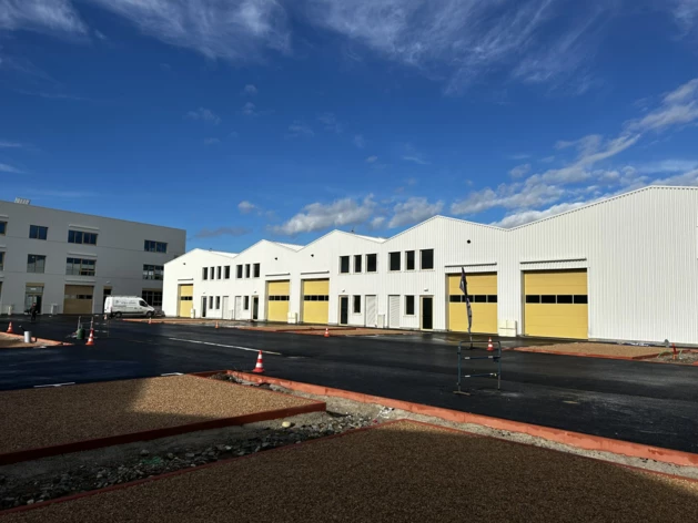 Location entrepôts / activités Vaulx-en-Velin Cushman & Wakefield