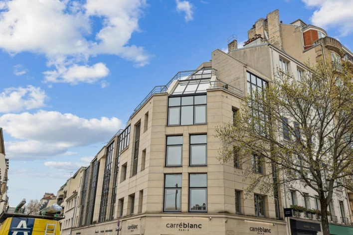 Location bureaux Neuilly-sur-Seine Cushman & Wakefield