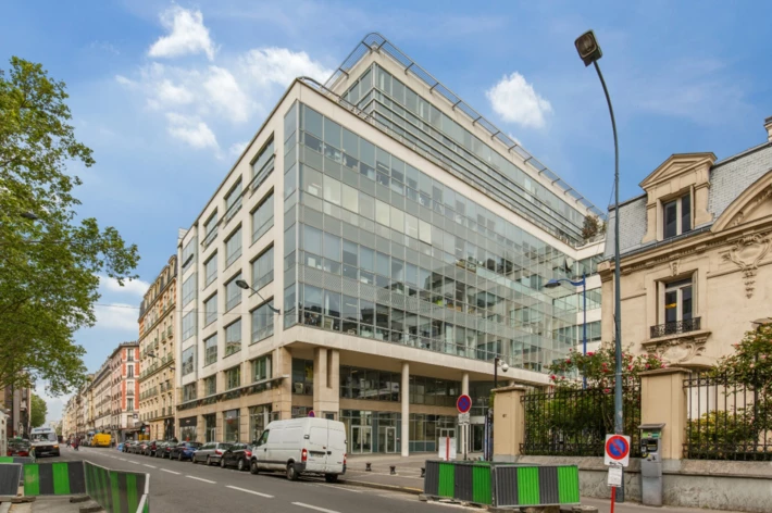 Location bureaux Clichy Cushman & Wakefield