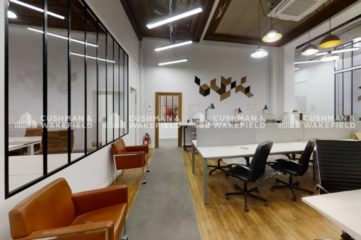Location bureaux privés Paris 10 Cushman & Wakefield