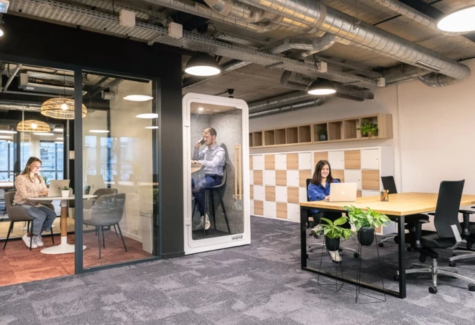 Location plateaux indépendants Paris 2 Cushman & Wakefield