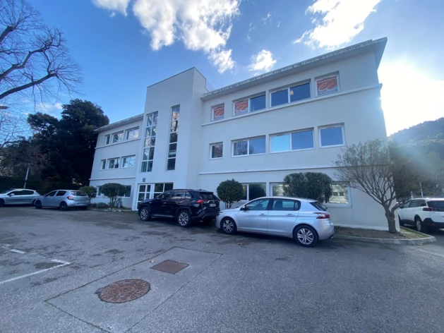 Location bureaux Gémenos Cushman & Wakefield