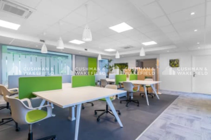 Location bureaux privés Aix-en-Provence Cushman & Wakefield
