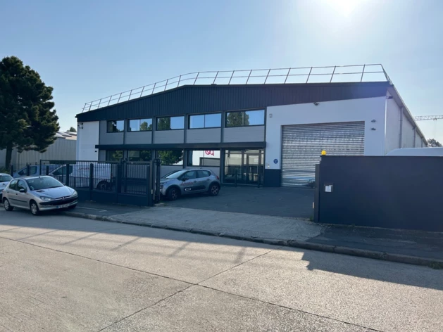 Location entrepôts / activités Morangis Cushman & Wakefield