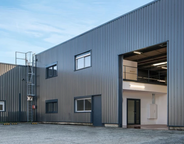 Location entrepôts / activités Corbas Cushman & Wakefield