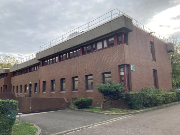 Location bureaux Montigny-le-Bretonneux Cushman & Wakefield