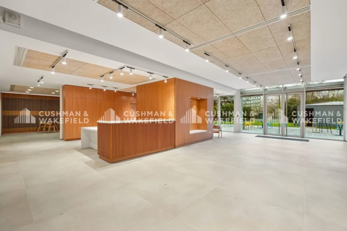 Location bureaux Clichy Cushman & Wakefield