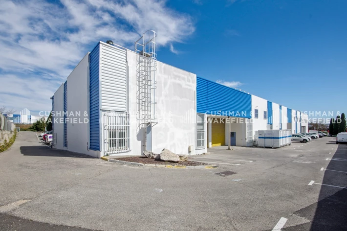 Location entrepôts / activités Vitrolles Cushman & Wakefield
