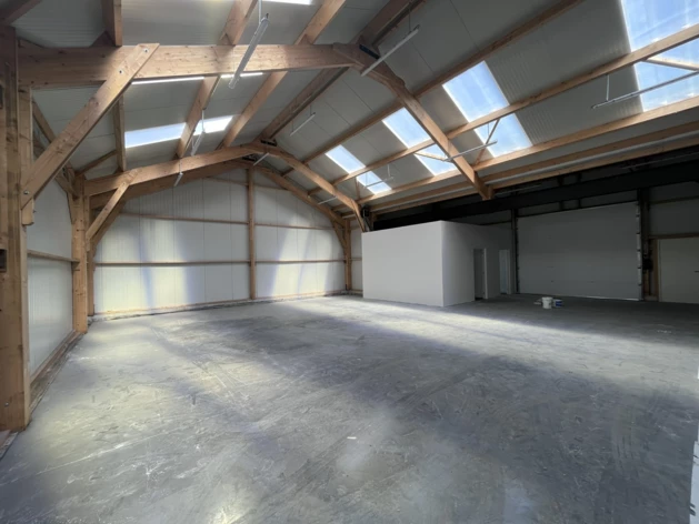 Location entrepôts / activités Noyal-Châtillon-sur-Seiche Cushman & Wakefield