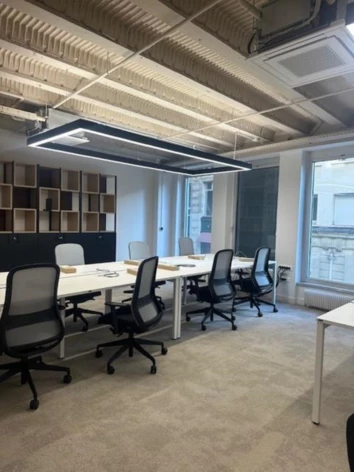 Location bureaux Paris 2 Cushman & Wakefield