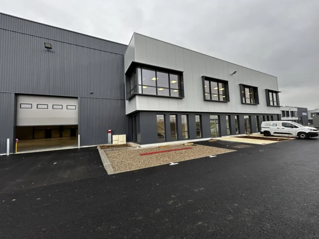 Location entrepôts / activités Saint-Priest Cushman & Wakefield