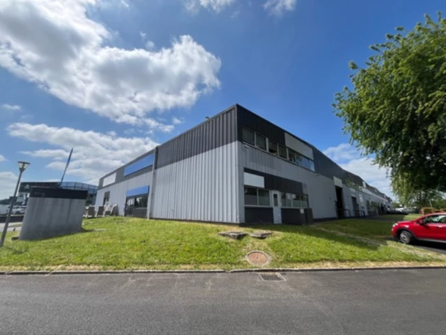 Location entrepôts / activités Massy Cushman & Wakefield