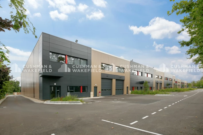 Location entrepôts / activités Villebon-sur-Yvette Cushman & Wakefield