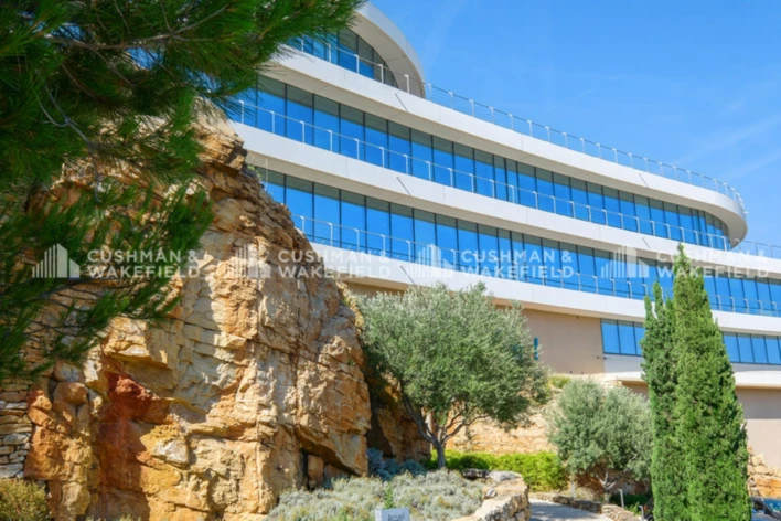 Location bureaux La Ciotat Cushman & Wakefield