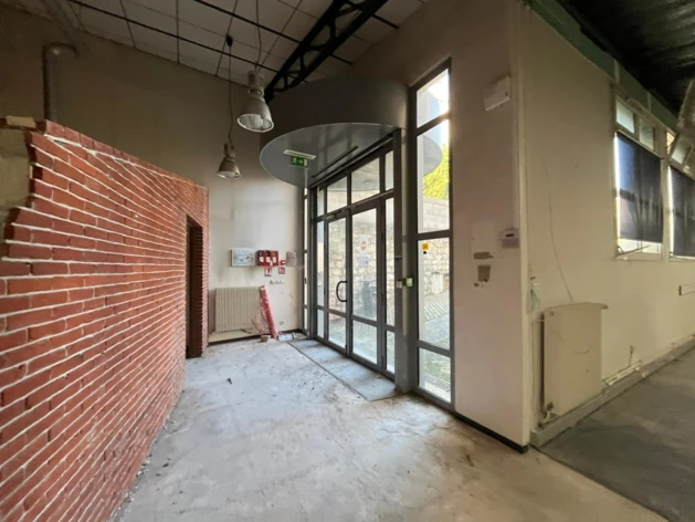 Location entrepôts / activités Arcueil Cushman & Wakefield