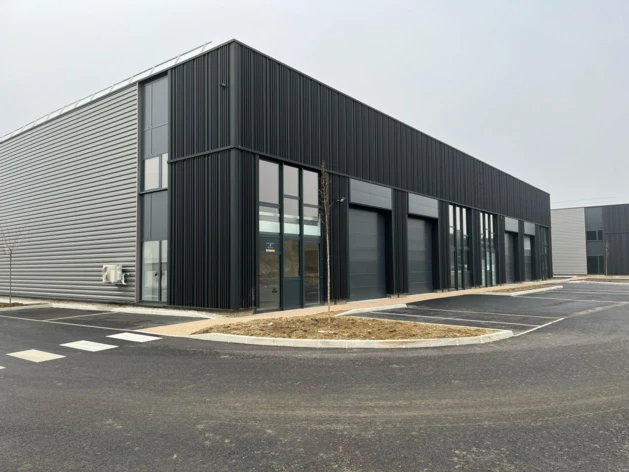 Achat entrepôts / activités Trévoux Cushman & Wakefield