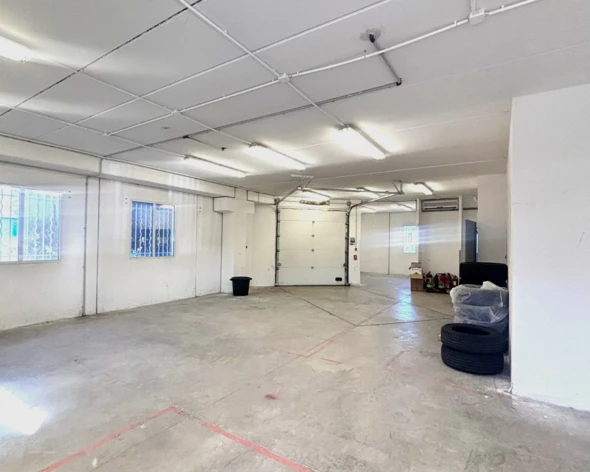 Location entrepôts / activités Marseille 13 Cushman & Wakefield