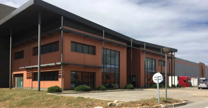 Location logistique Saint-Martin-de-Crau Cushman & Wakefield