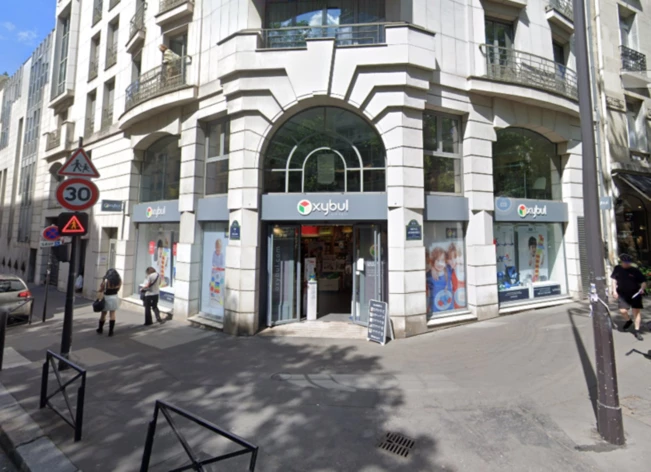 Location commerces Paris 16 Cushman & Wakefield