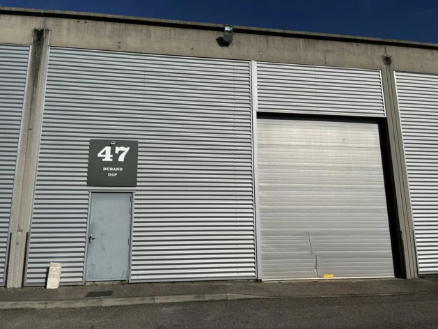 Location entrepôts / activités Saint-Priest Cushman & Wakefield