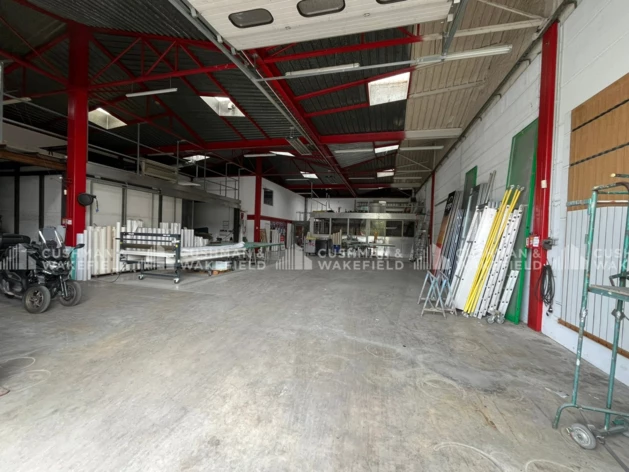 Location entrepôts / activités Marseille 11 Cushman & Wakefield