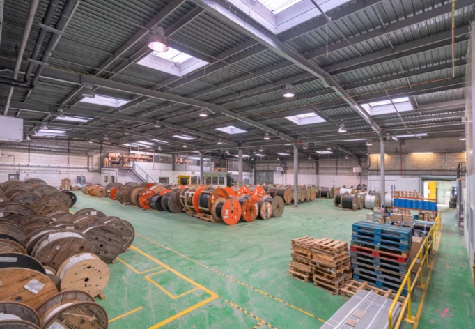 Location entrepôts / activités Palaiseau Cushman & Wakefield