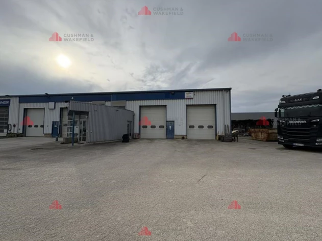 Location entrepôts / activités Saint-Marcel Cushman & Wakefield