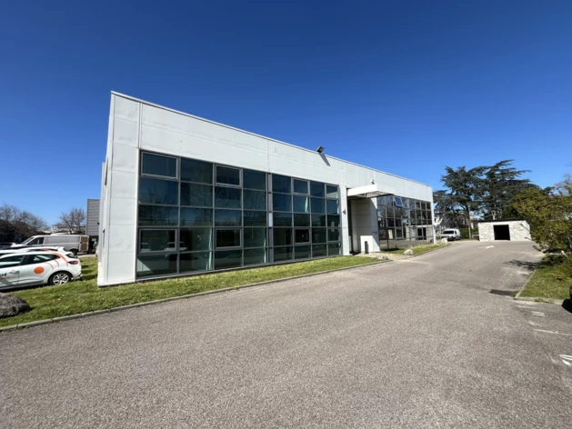 Location bureaux Vaulx-en-Velin Cushman & Wakefield