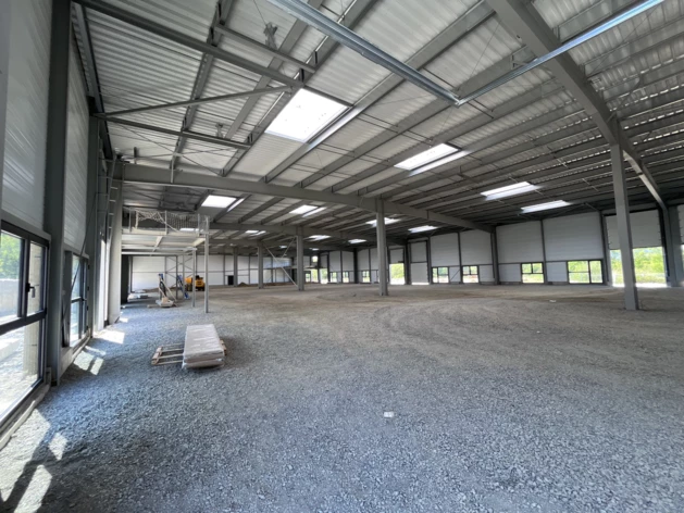 Location entrepôts / activités Goven Cushman & Wakefield