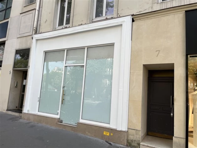 Location commerces Paris 17 Cushman & Wakefield