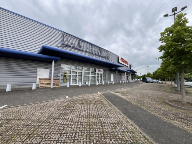 Location commerces Maurepas Cushman & Wakefield