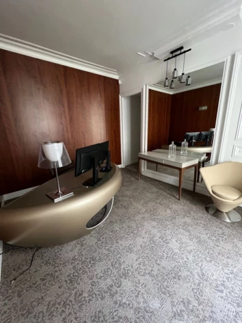 Location bureaux Paris 1 Cushman & Wakefield