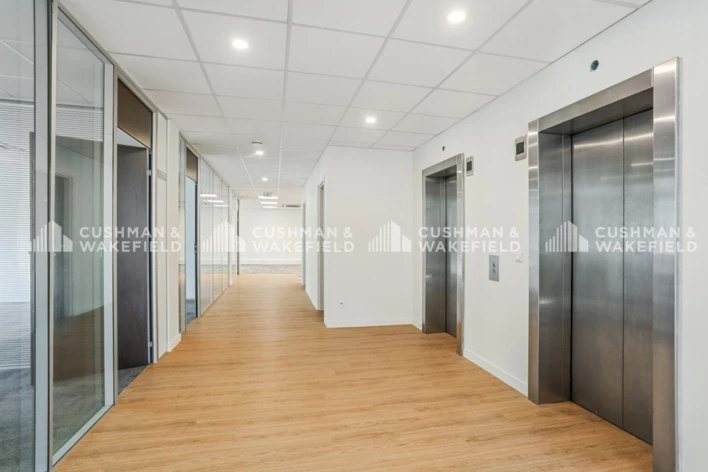 Location bureaux Courbevoie Cushman & Wakefield