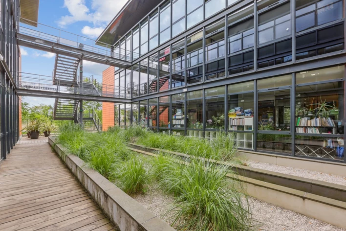 Location bureaux Lyon 8 Cushman & Wakefield