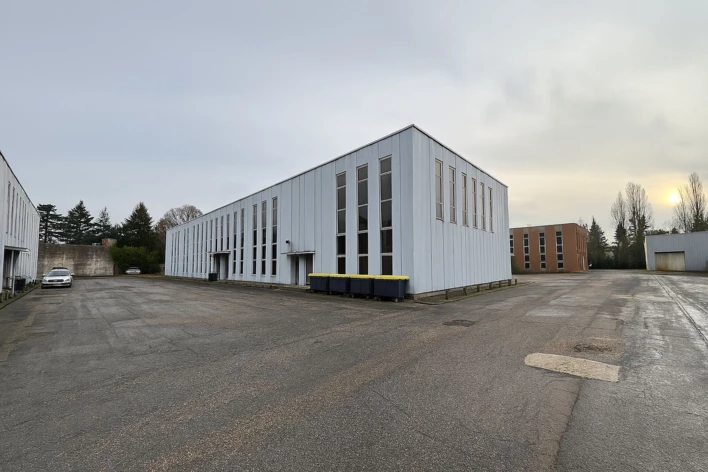 Achat entrepôts / activités Les Loges-en-Josas Cushman & Wakefield