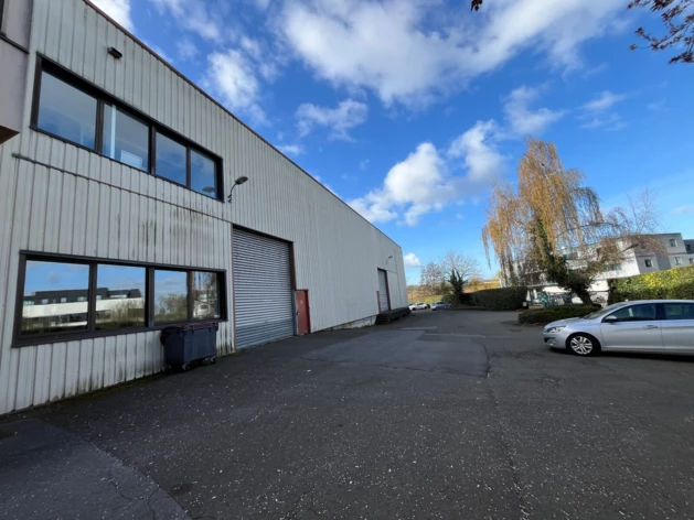 Location entrepôts / activités Orgeval Cushman & Wakefield