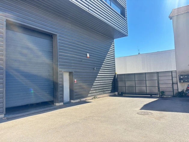 Location entrepôts / activités Marseille 14 Cushman & Wakefield